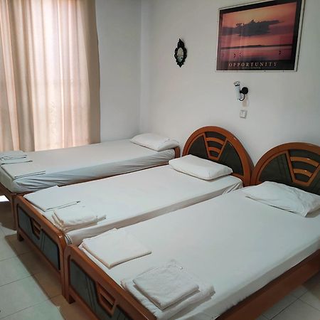 Cleopatra's House apartements Archangelos  Bagian luar foto