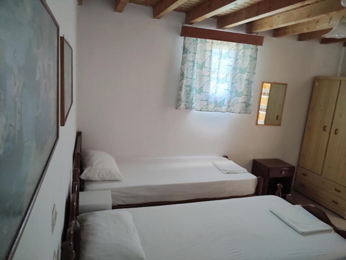 Cleopatra's House apartements Archangelos  Bagian luar foto