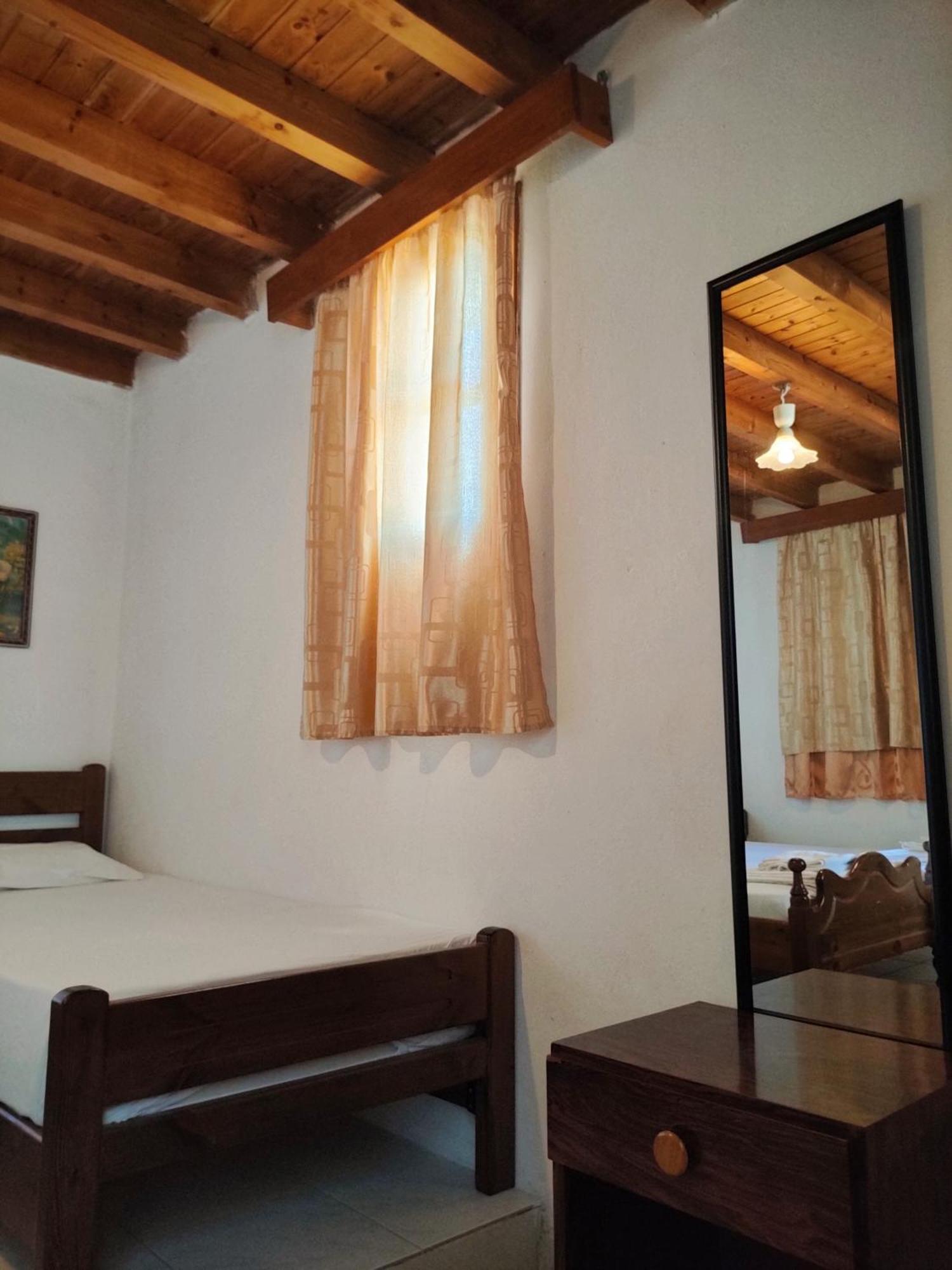 Cleopatra's House apartements Archangelos  Bagian luar foto